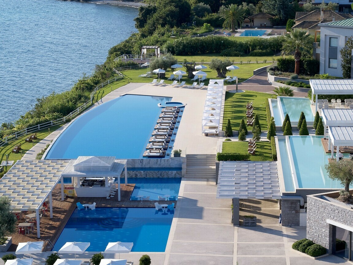 Cavo_Olympo_-_Pool_Landcscape_12